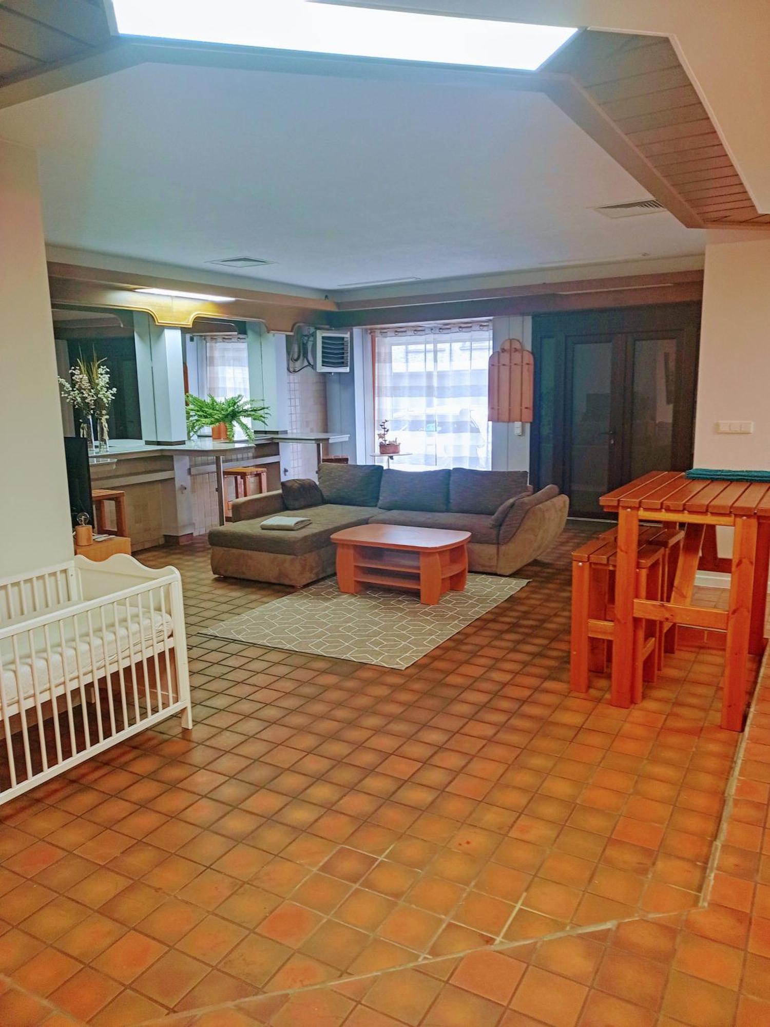 St Maximin Erdgeschoss Lounge Apartamento Trier Exterior foto